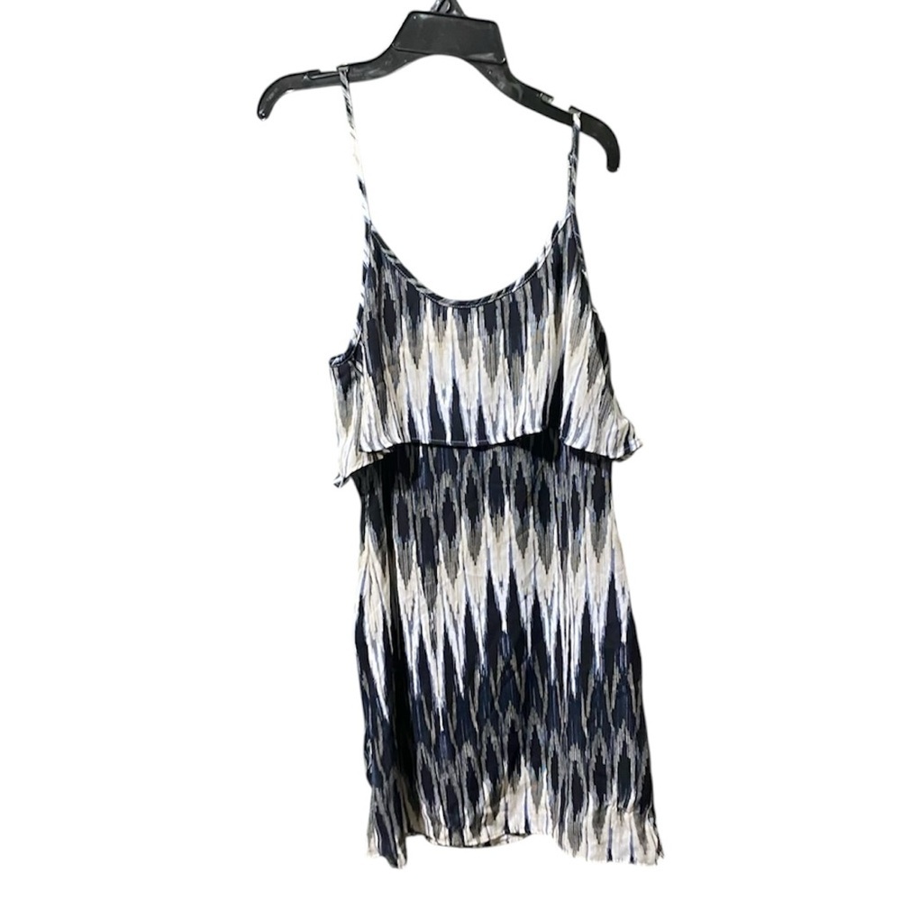 🖤 Chic Black & White Abstract Long Top/Mini Dress – Size 4 🤍